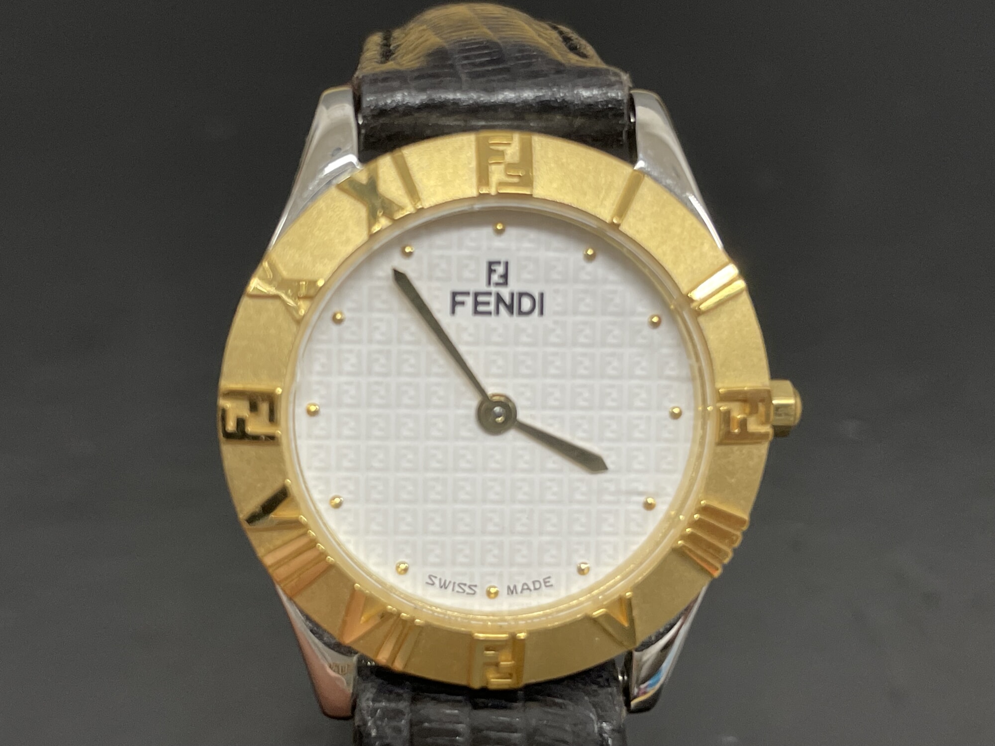 FENDI 2000L ズッカ レディースクォーツ腕時計