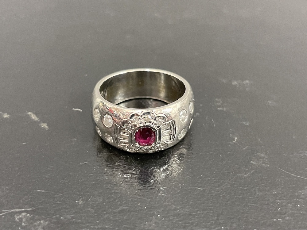 プラチナリング ルビー0.33ct ダイヤ0.5cｔ