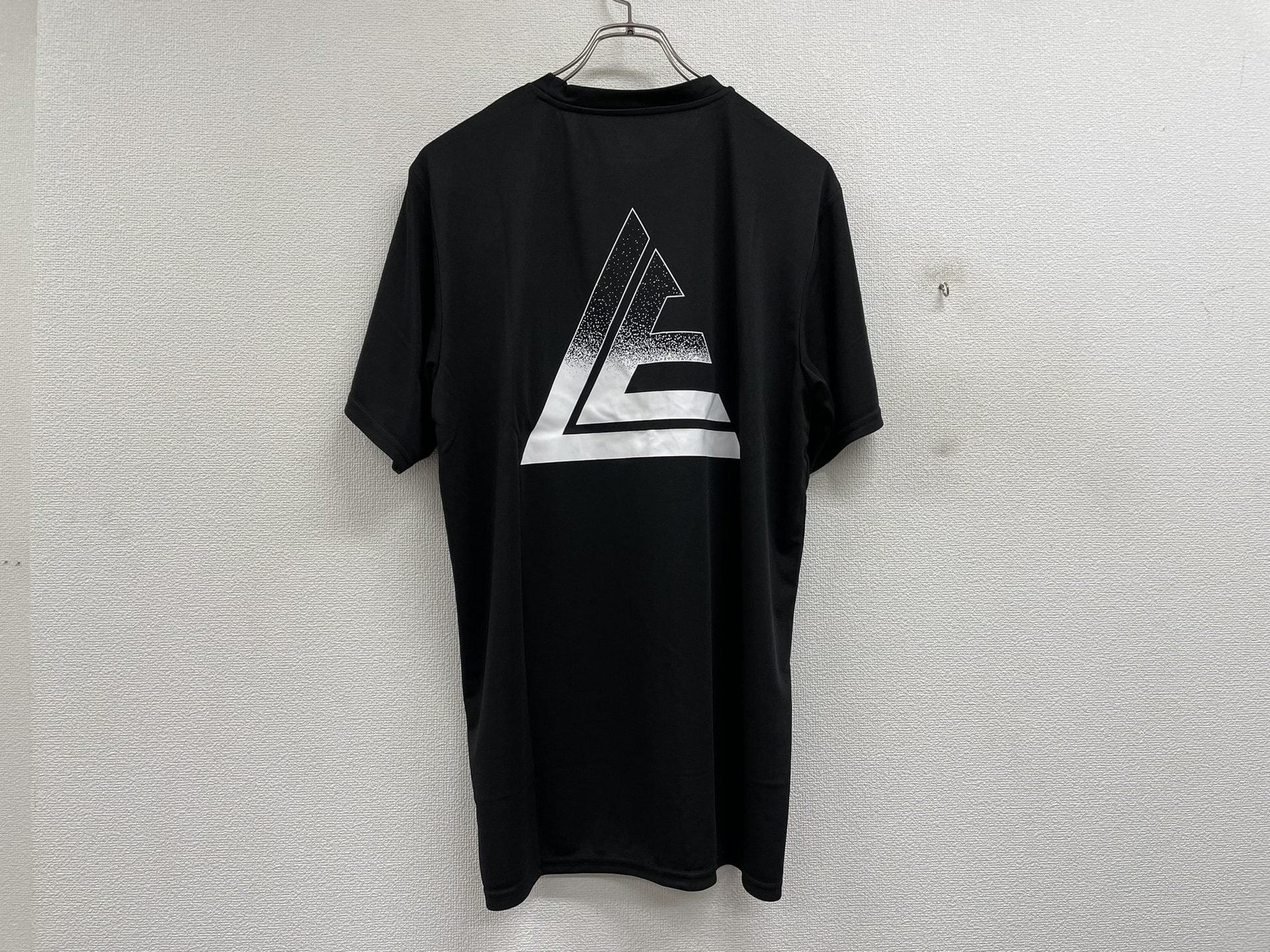 LEGIT SHADOW Tシャツ