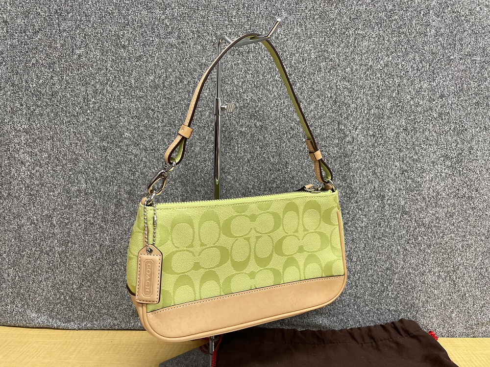COACH 6094 シグネチャーデミポーチ