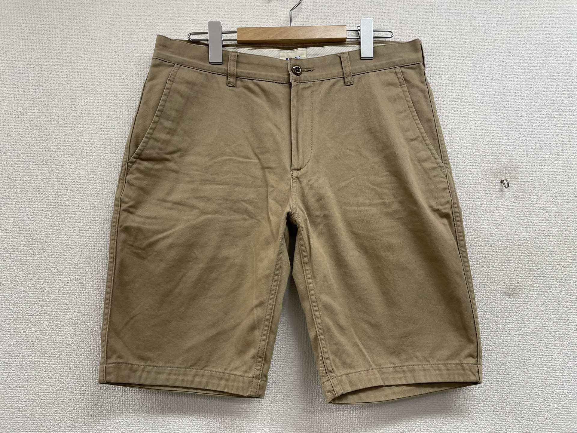 BEAMS BASIC CHINO SHORTS