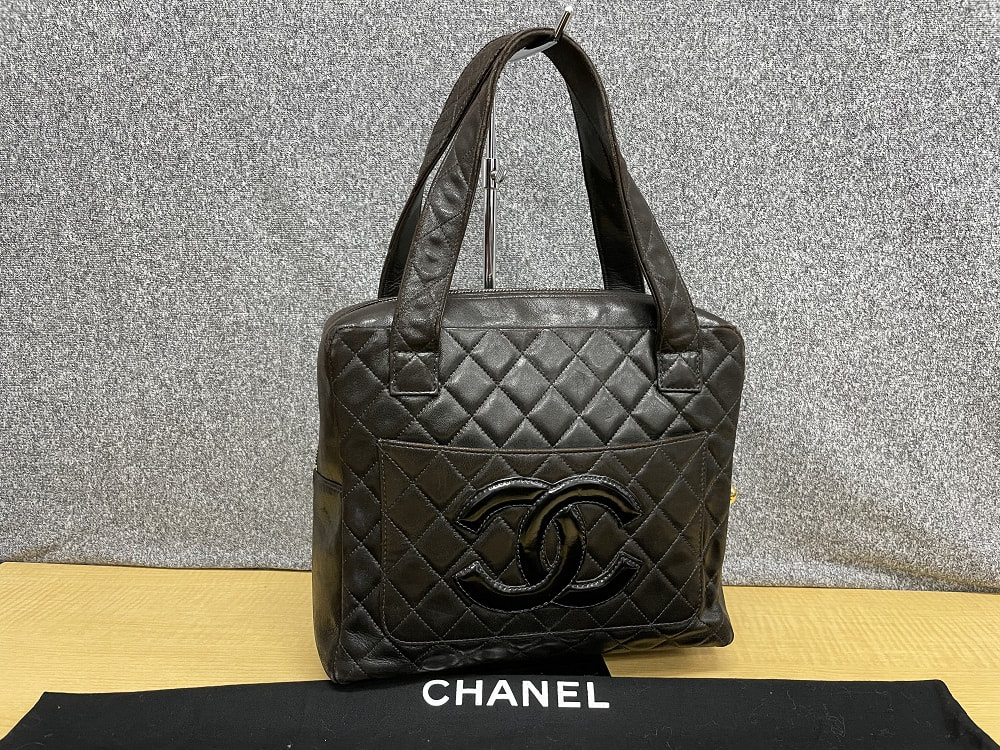 CHANEL 4番台 ラムスキンココマークハンドバッグ