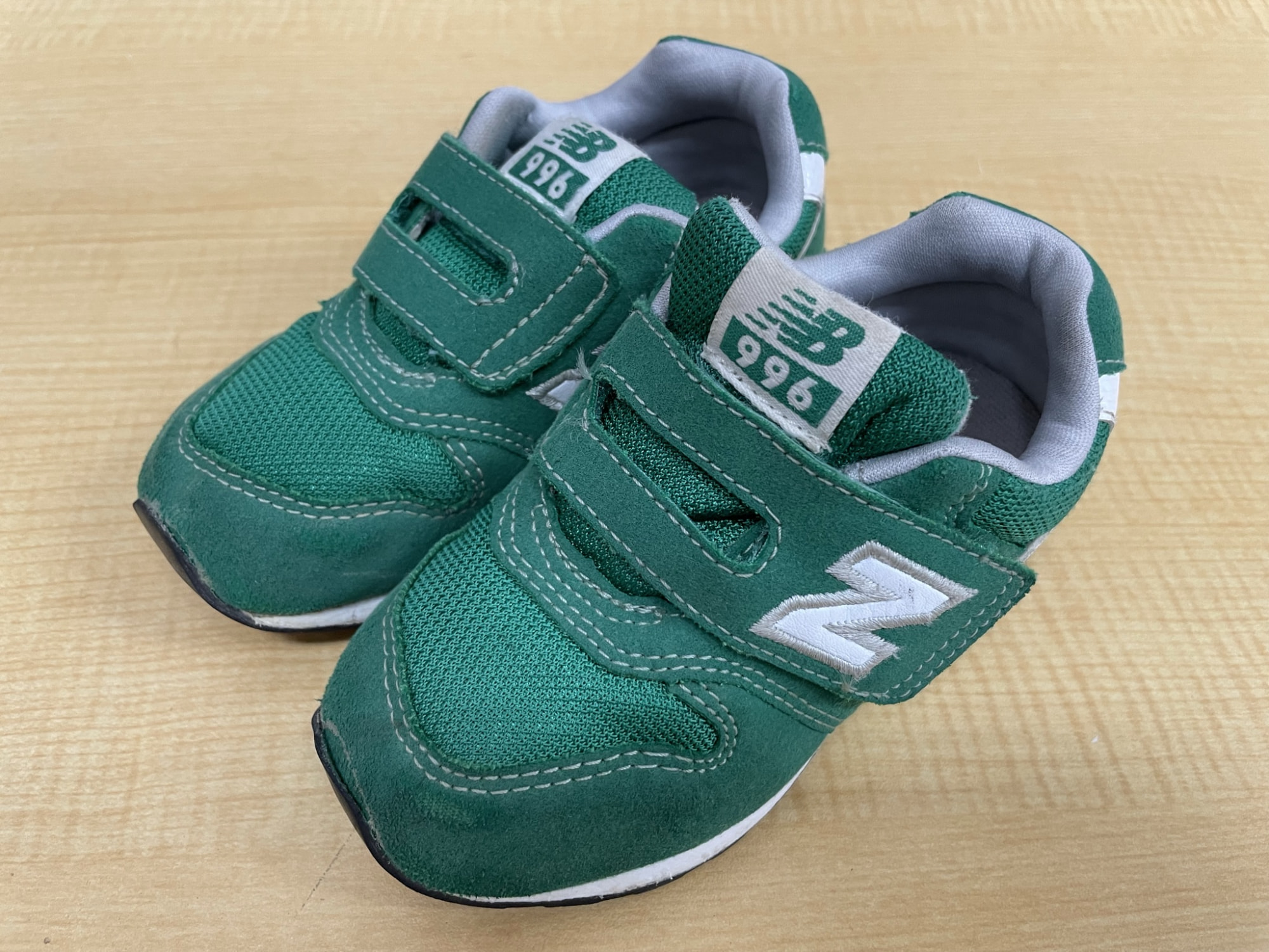 NEW BALANCE IZ996 CGN ベビースニーカー