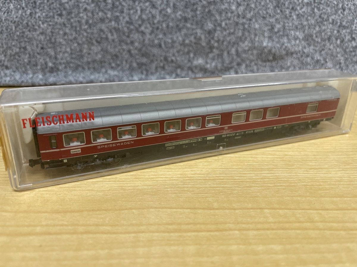 FLEISCHMANN 8112 DB WRümh 132 SPEISEWAGEN