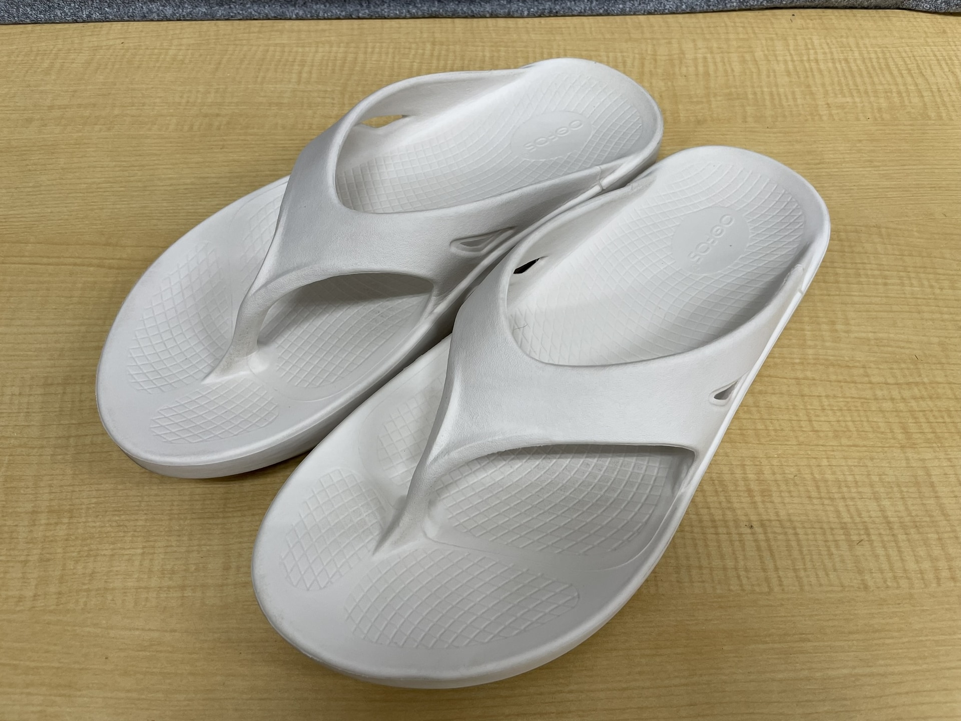 oofos OORIGINAL リカバリーサンダル