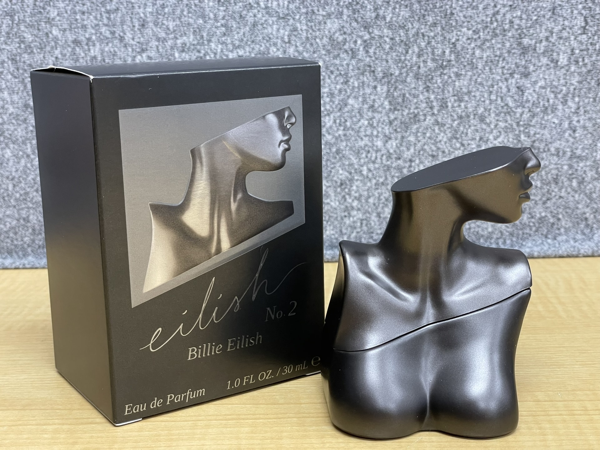 BILLIE EILISH EILISH No.2 オードパルファム 30ml