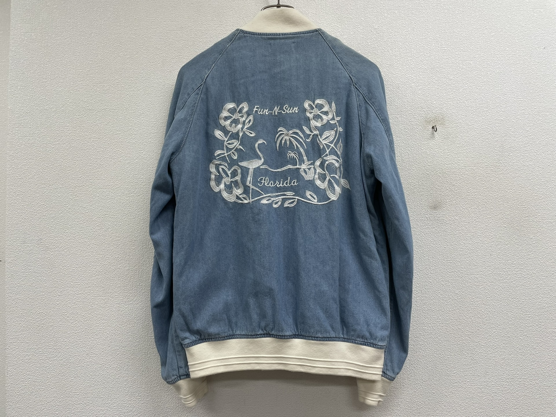 Ron Herman 刺繍入りインディゴ染めボンバー ジャケット