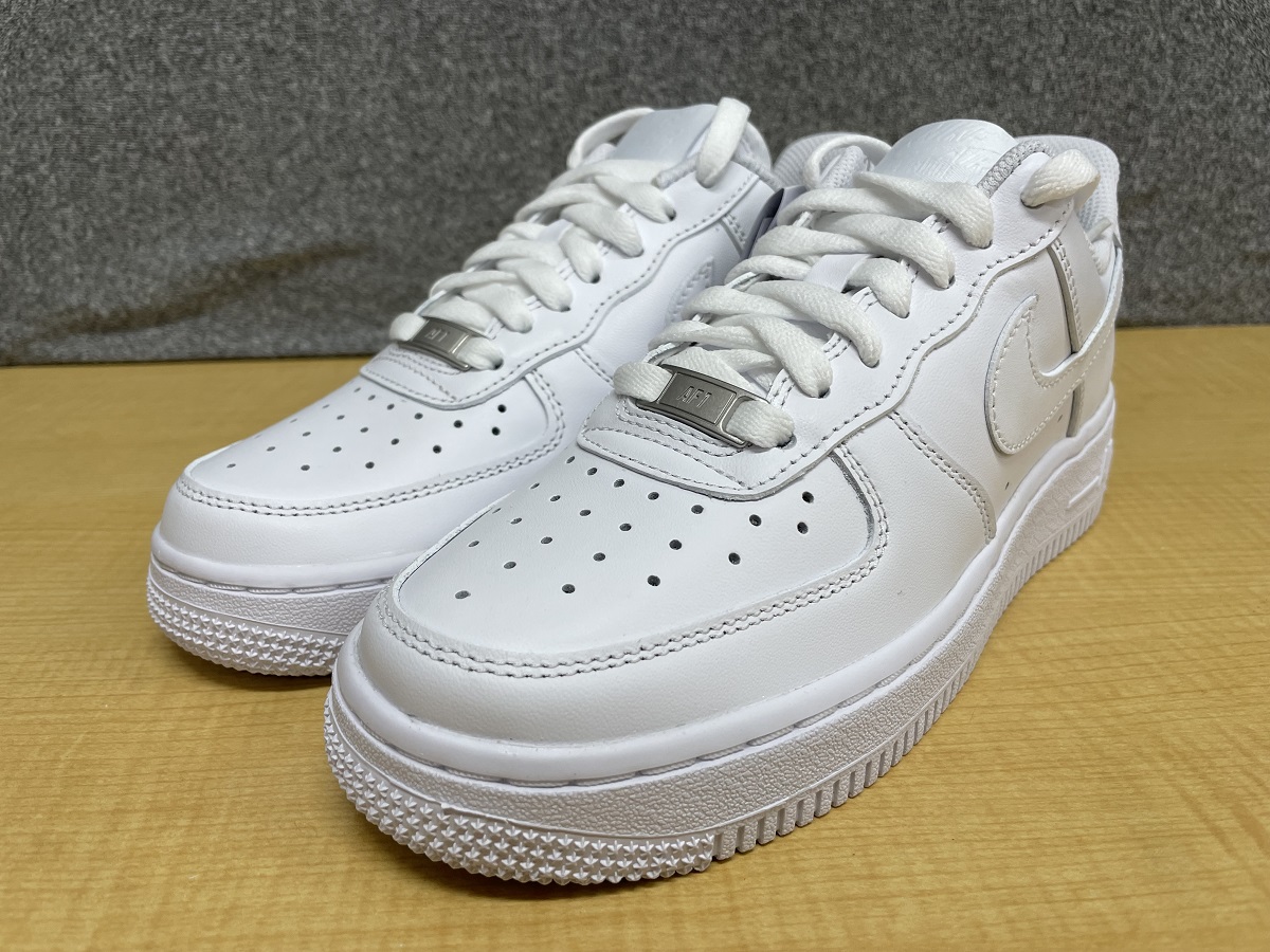 Nike DD8959-100 WMNS Air Force 1 Low 07