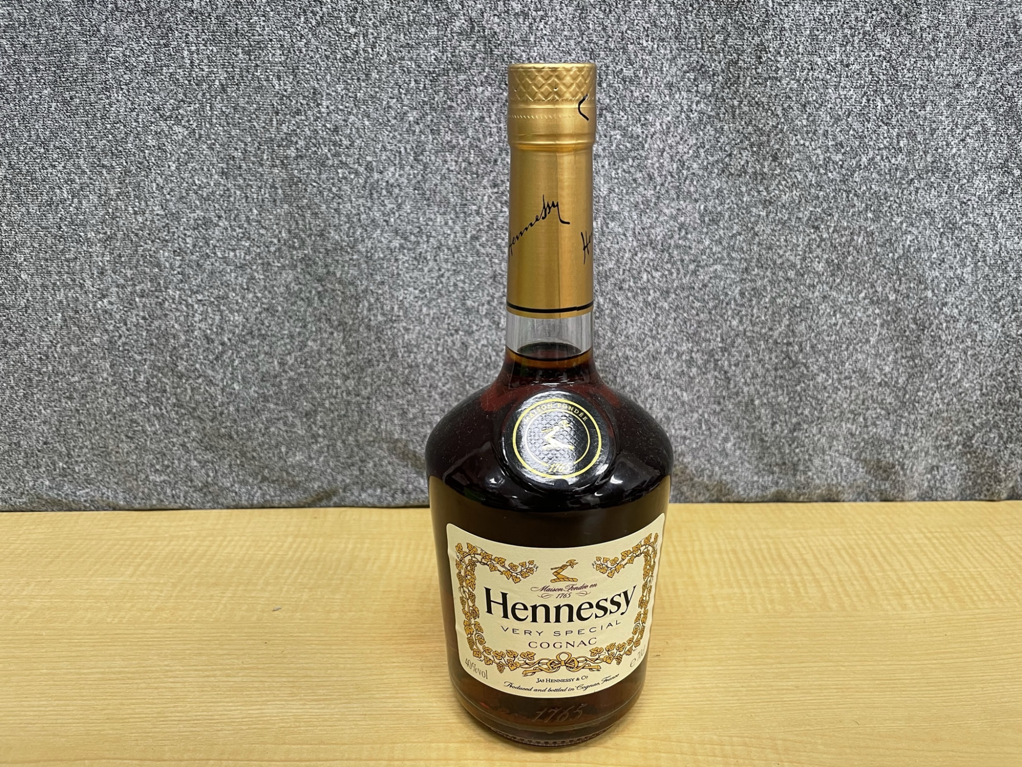 Hennessy VERY SPECIAL コニャック 700ml