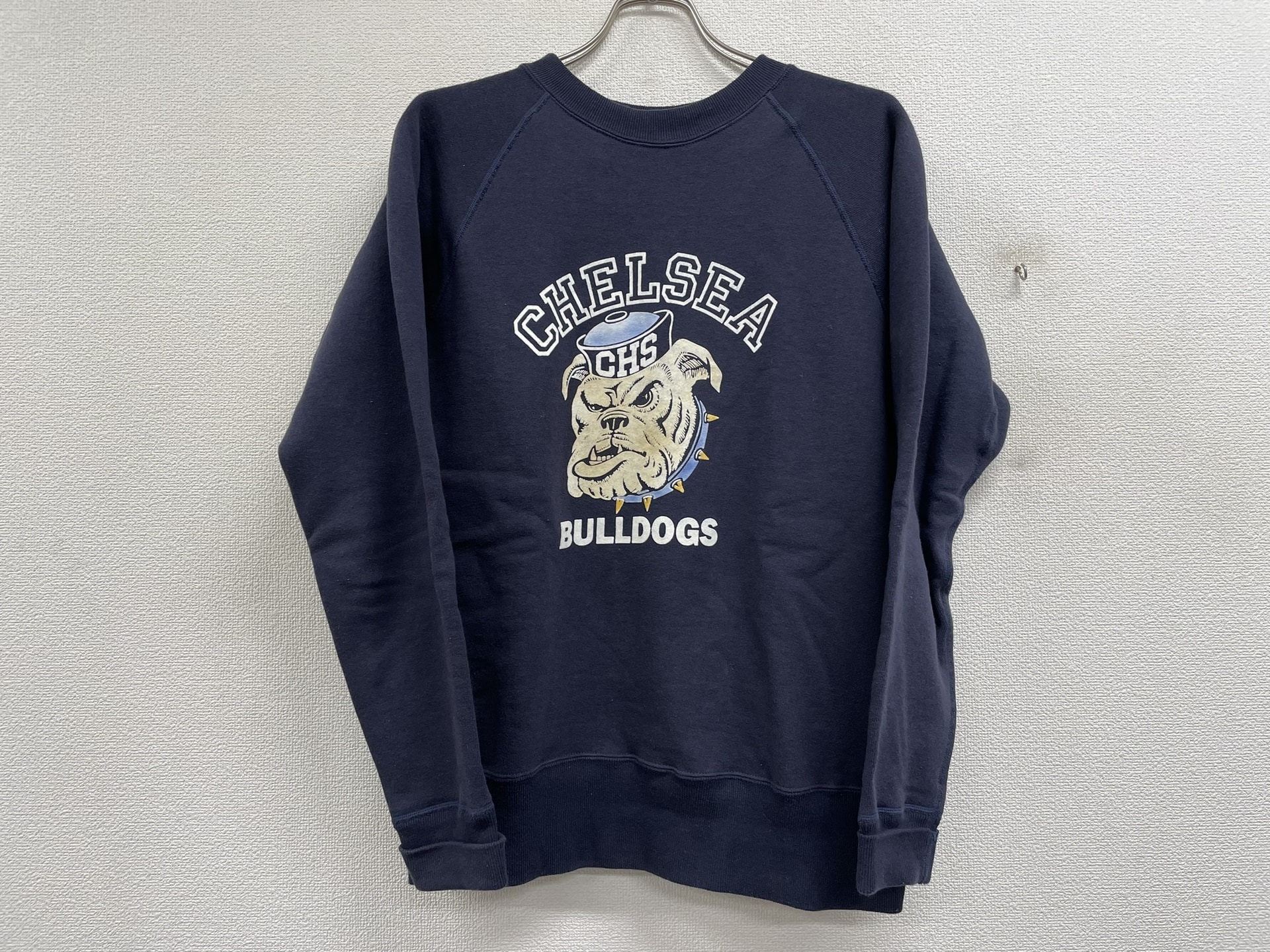 WAREHOUSE Lot 409 BULLDOGS