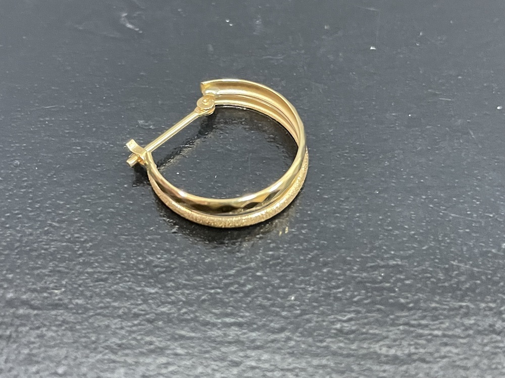 K18 片方だけのピアス