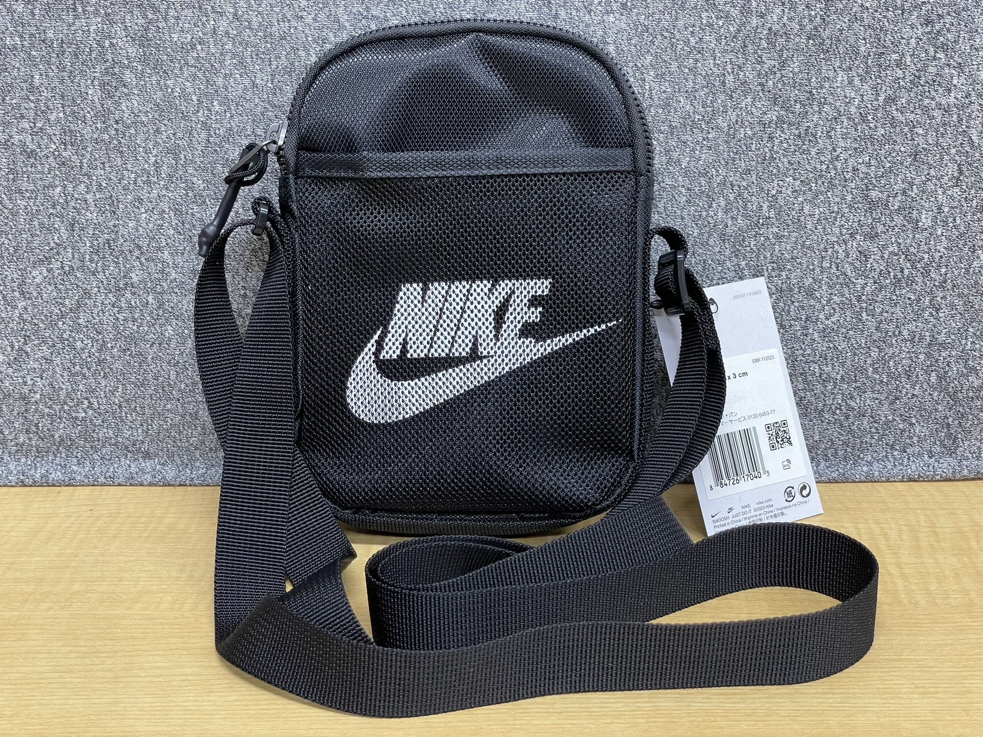NIKE BA5871-010 HERITAGE SMALL CROSS BODY