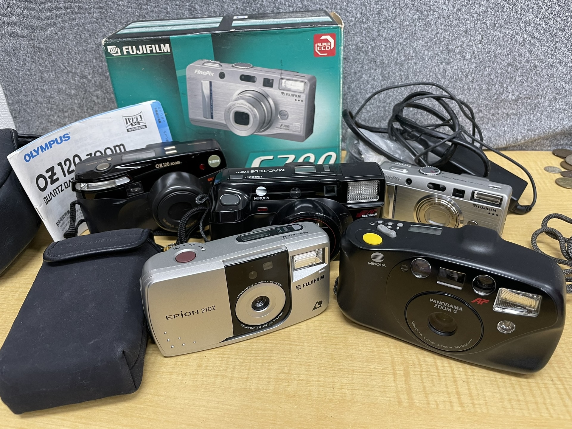 OLYMPUS OZ120 MINOLTA PANORAMA ZOOM5 MAC-TELE FUJIFILM EPION 21OZ Finepix F700
