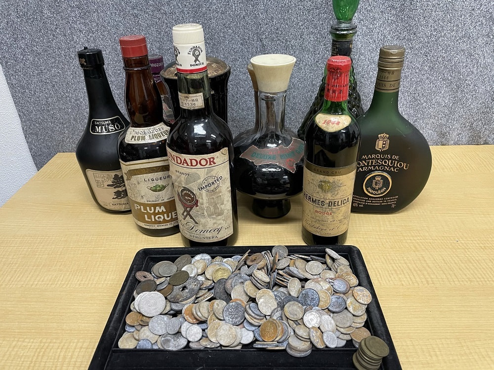 古銭、現代銭、稲穂、鳳凰、東京オリンピック100円、洋酒