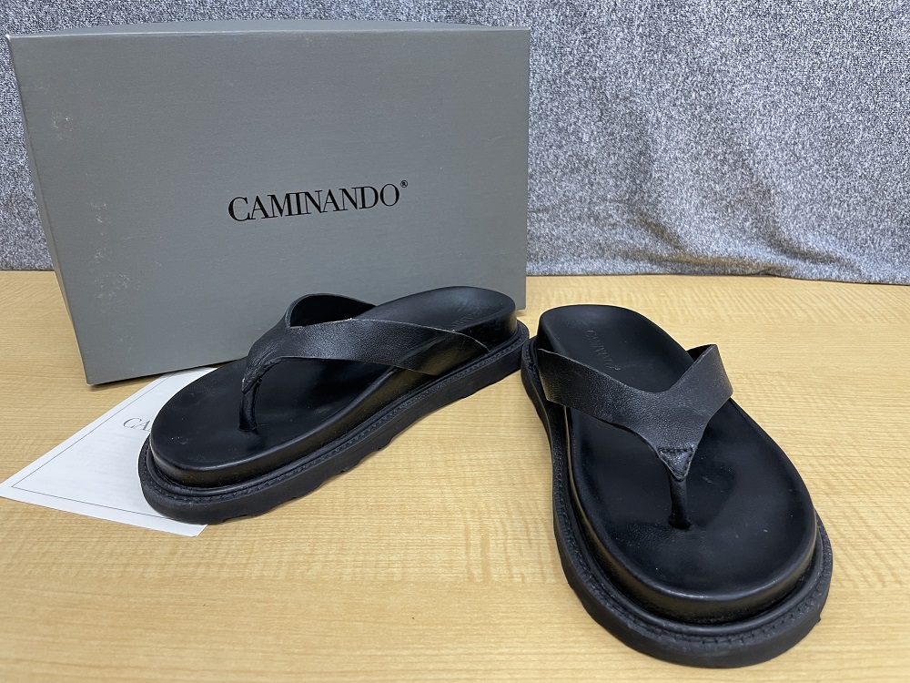 CAMINANDO 2112W トングサンダル