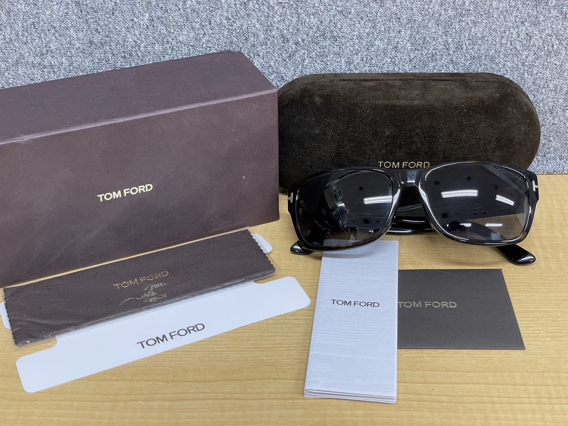 TOM FORD TF445-F 52B Masonサングラス