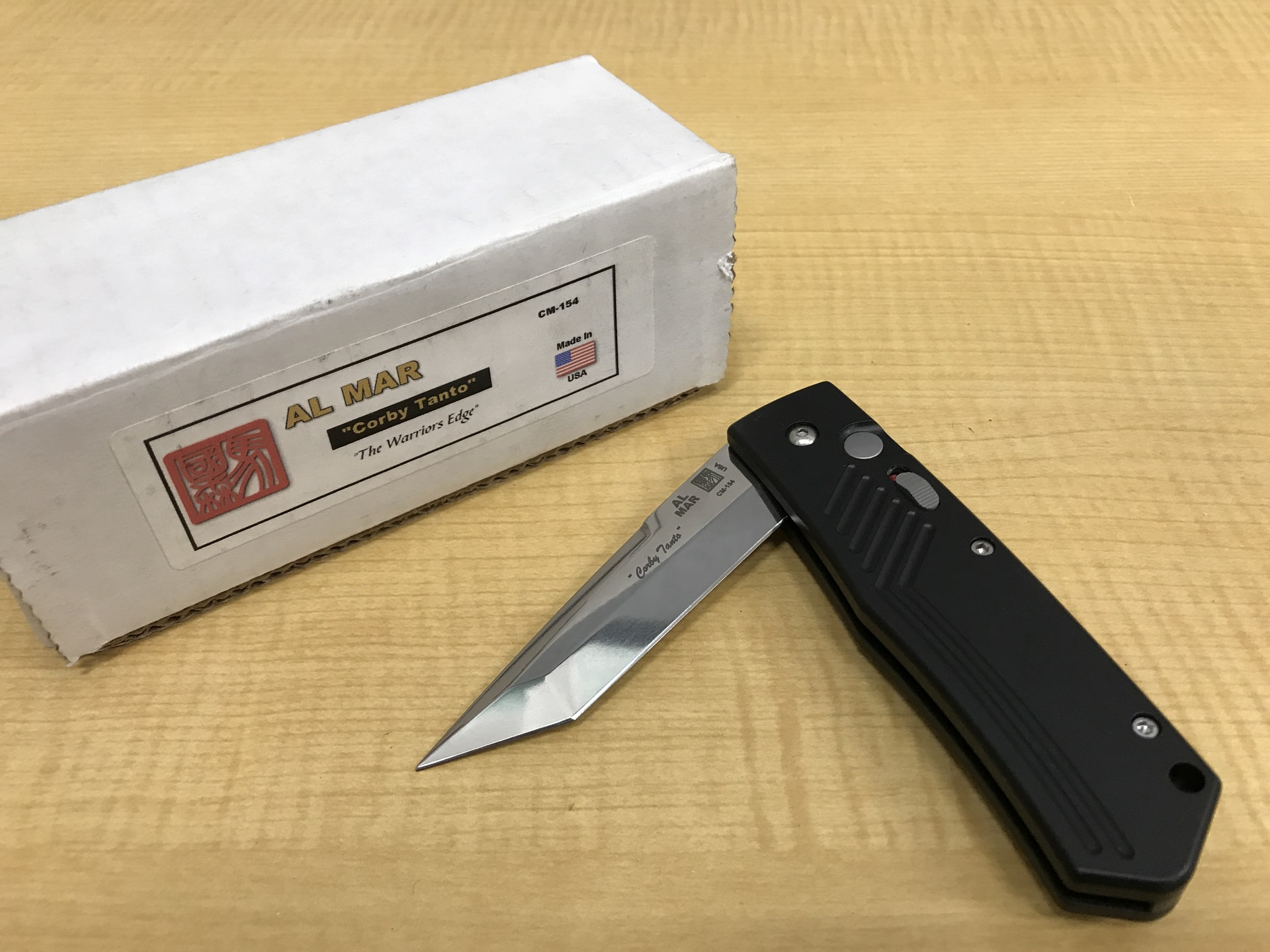 AL MAR CM-154 Corby Tanto