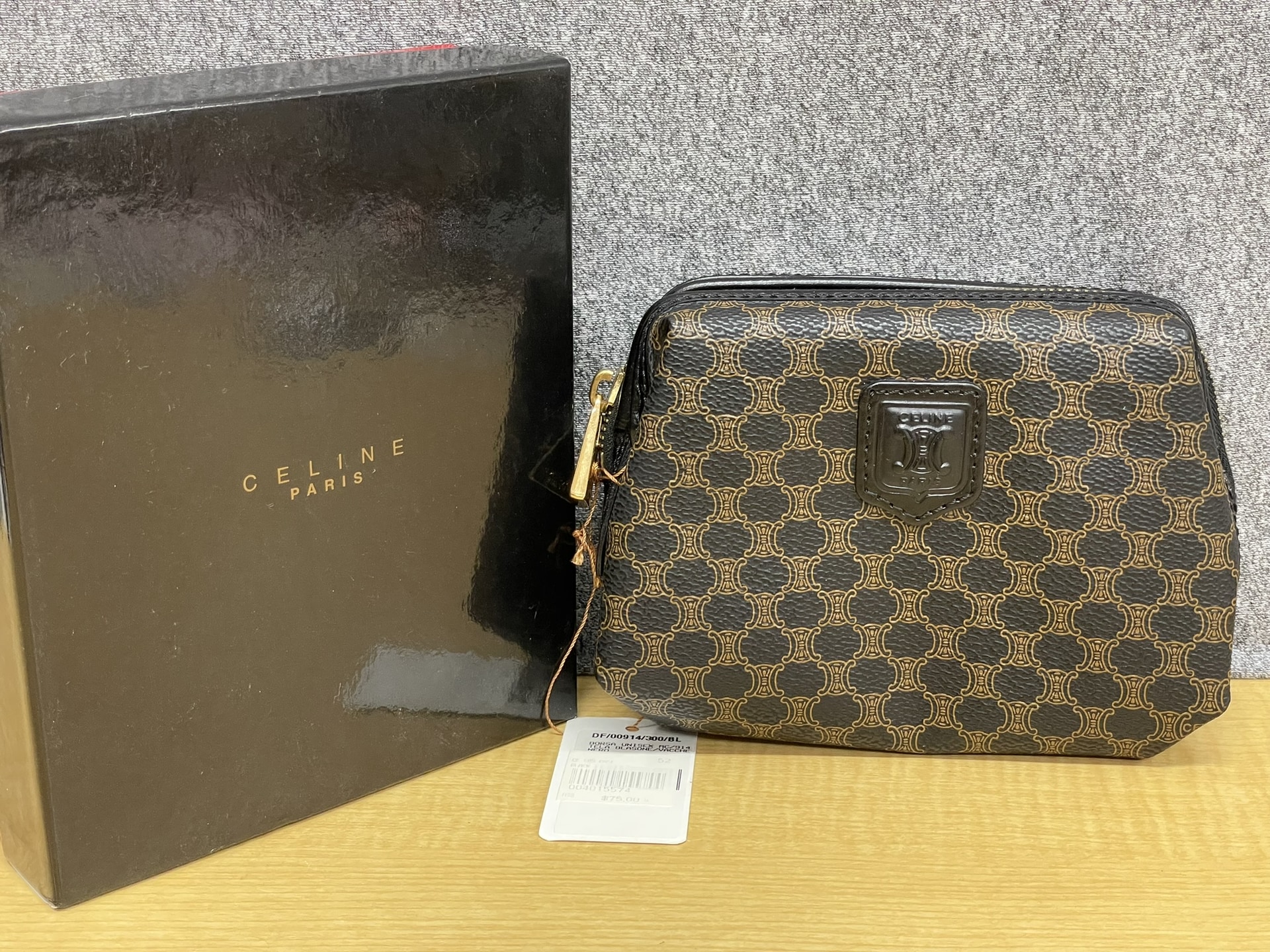 CELINE マカダム柄コスメポーチ