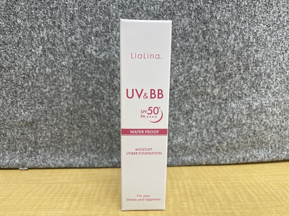 LiaLina モイストリフト UV&BB ファンデーション30g