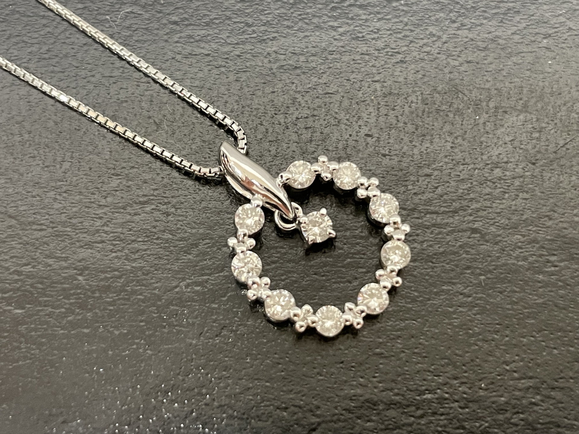 プラチナサークルダイヤモンドネックレス ダイヤ0.6ct