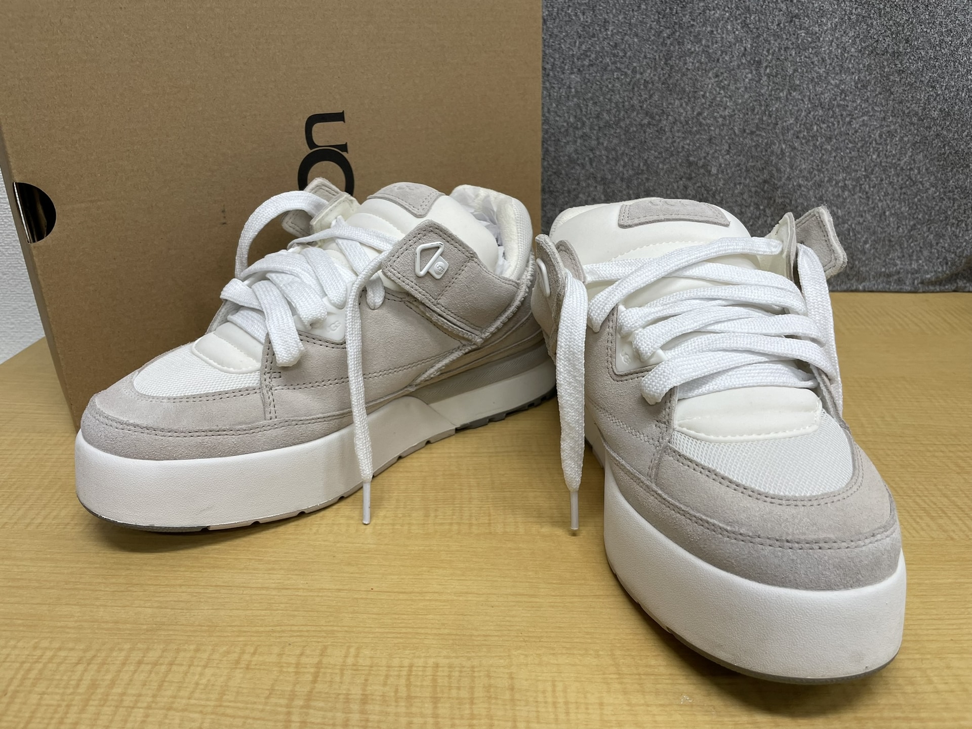 UGG 1152719 W Goldencush