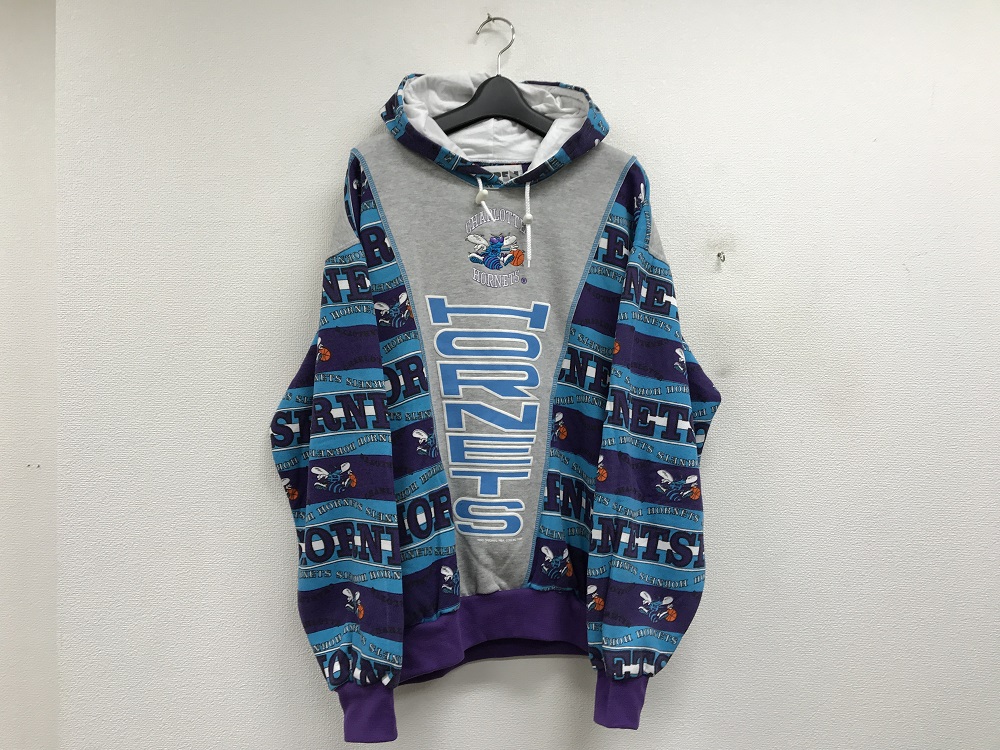 ASPEN 90s シャーロットホーネッツスウェットパーカー