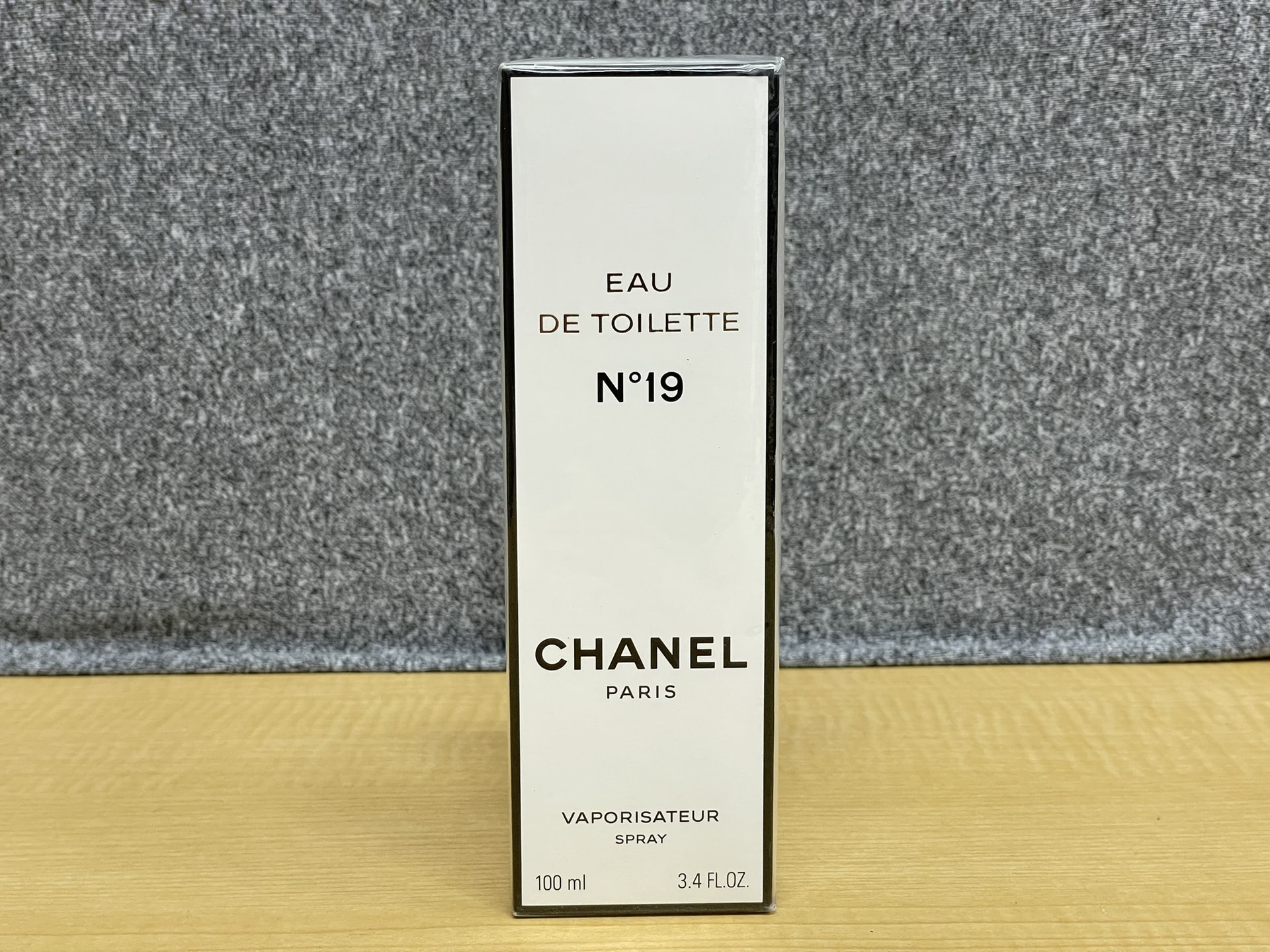 CHANEL No19オードトワレ 100ml