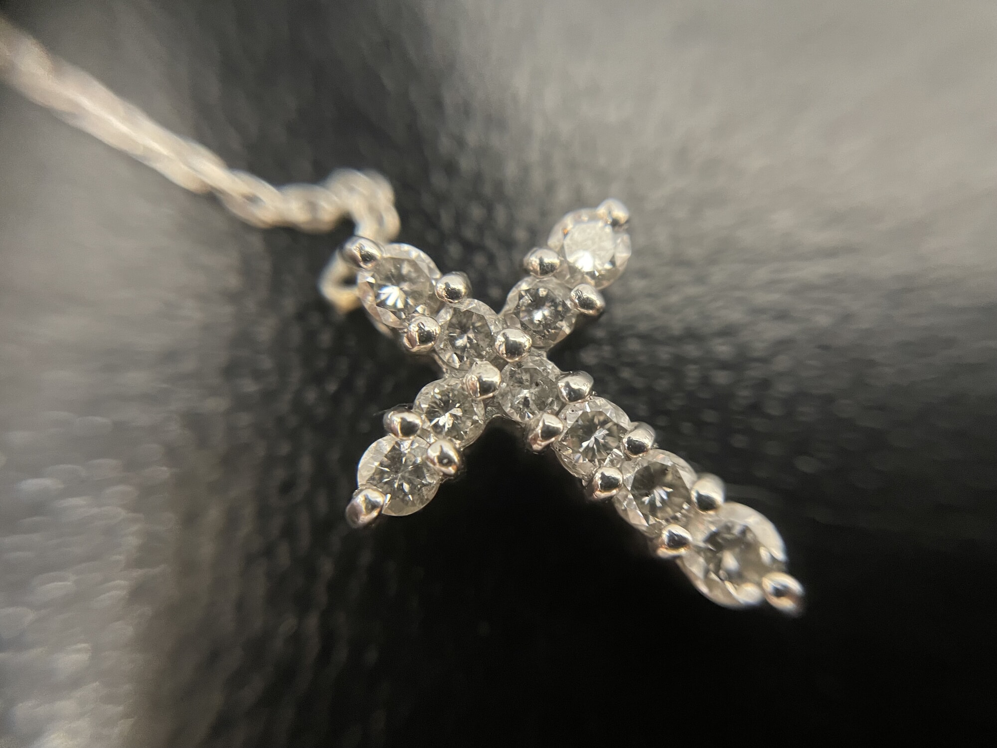 プラチナダイヤモンドクロスネックレス ダイヤ0.5ct