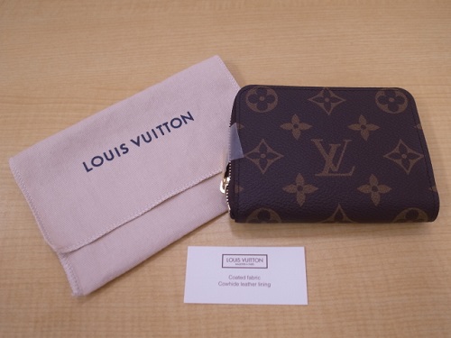LOUIS VUITTON M60067 モノグラム ジッピーコインパース
