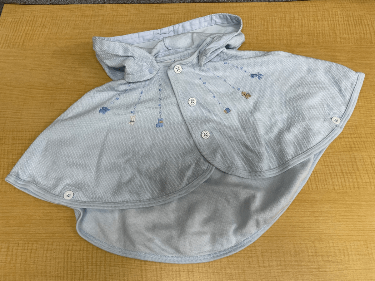 familiar 150215 UVカットフード付きケープ