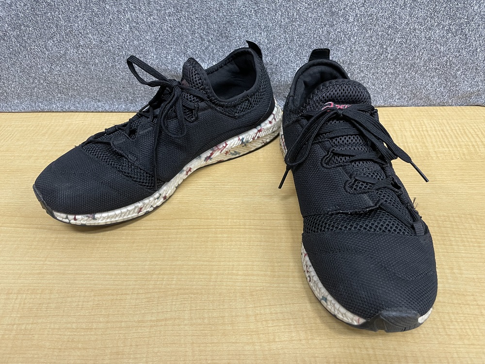 asics 1021A014 HyperGEL-SAIランニングシューズ
