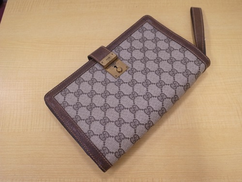 GUCCI オールド GGプラス クラッチバッグ