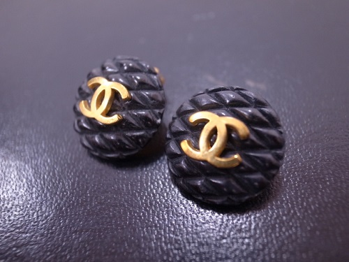 CHANEL 93A マトラッセココマークイヤリング