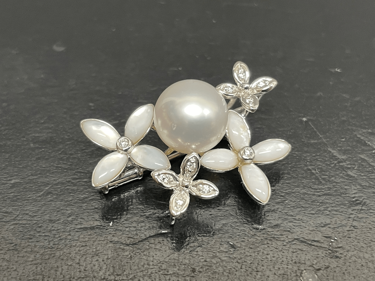 K18ホワイトゴールドダイヤ&南洋パールブローチ&ペントップ ダイヤモンド0.06ct真珠10.4mm