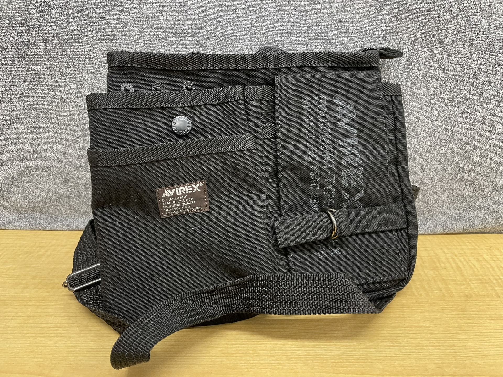 AVIREX AVX342L EAGLEショルダーバッグ