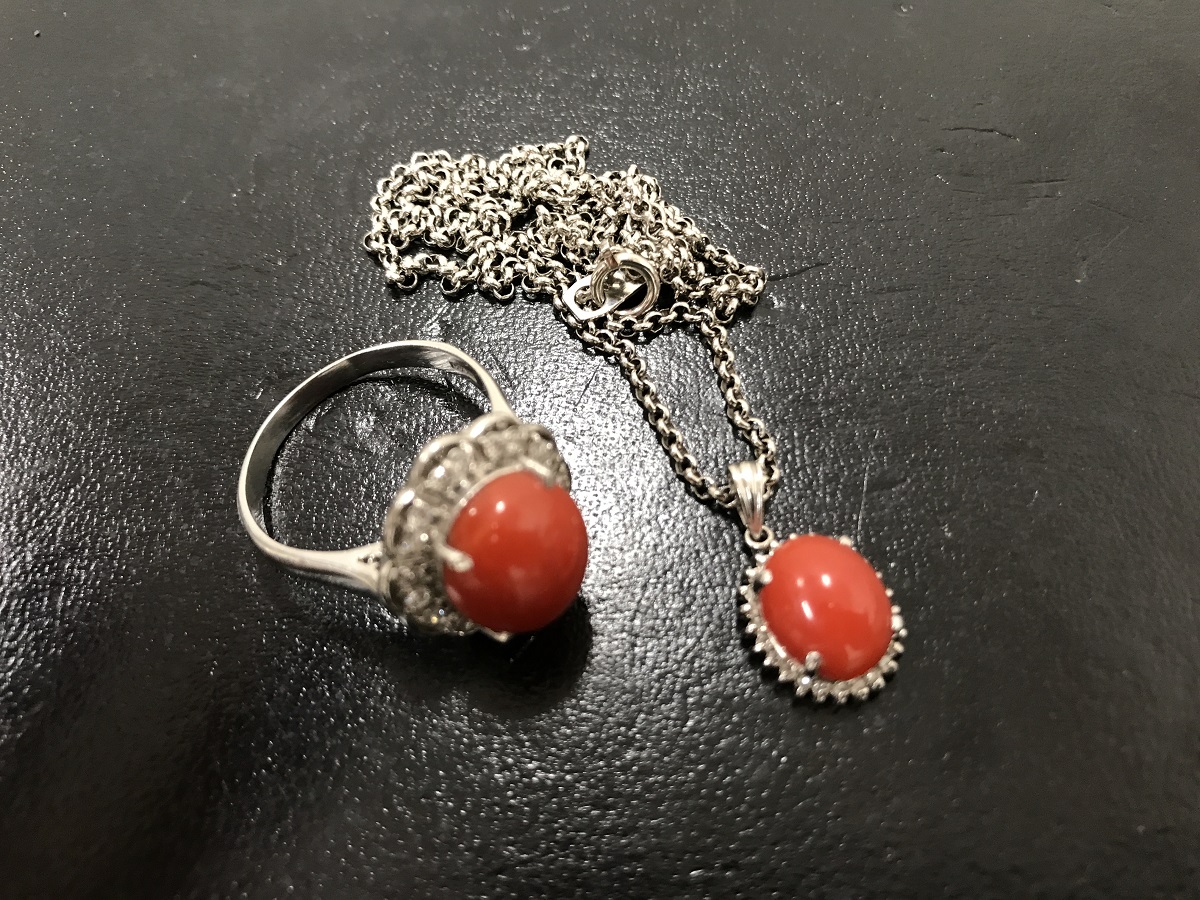 プラチナリング 珊瑚 ダイヤ0.35ct プラチナネックレス ダイヤ0.13ct